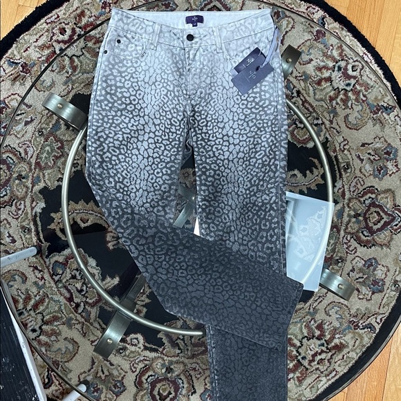 NYDJ Denim - NYDJ Slim Gray Ombré Cheetah Jeans NWT 6P